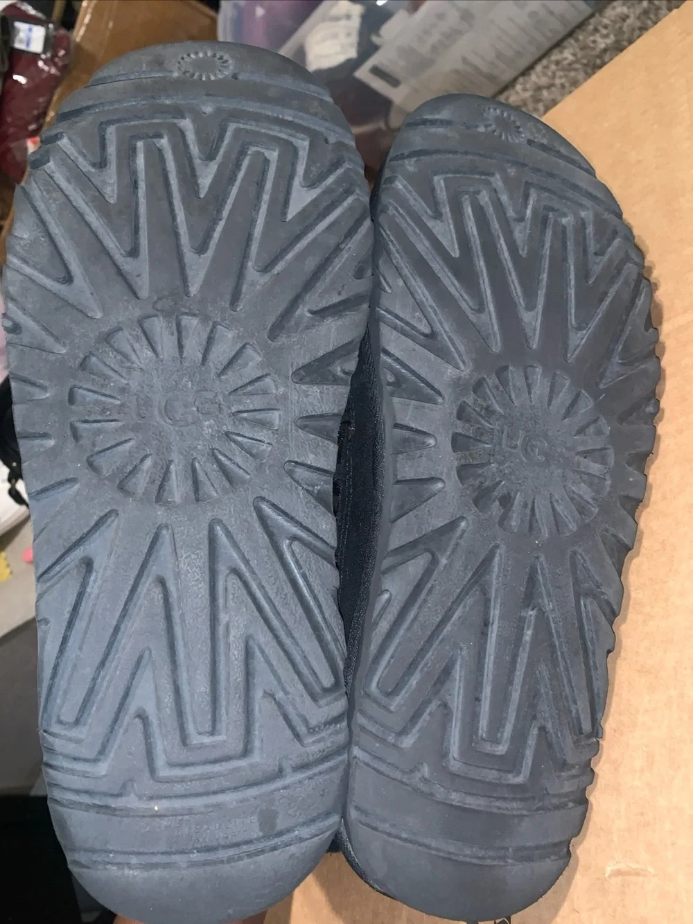 UGG warm quilted